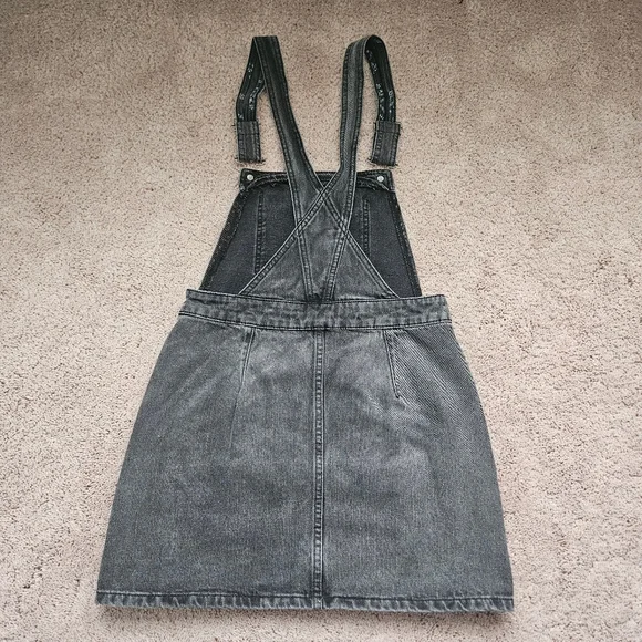 Free People Louise Denim Skirt Overall Rocky Mountain Black Sz 4 with adj Straps - Picture 7 of 8